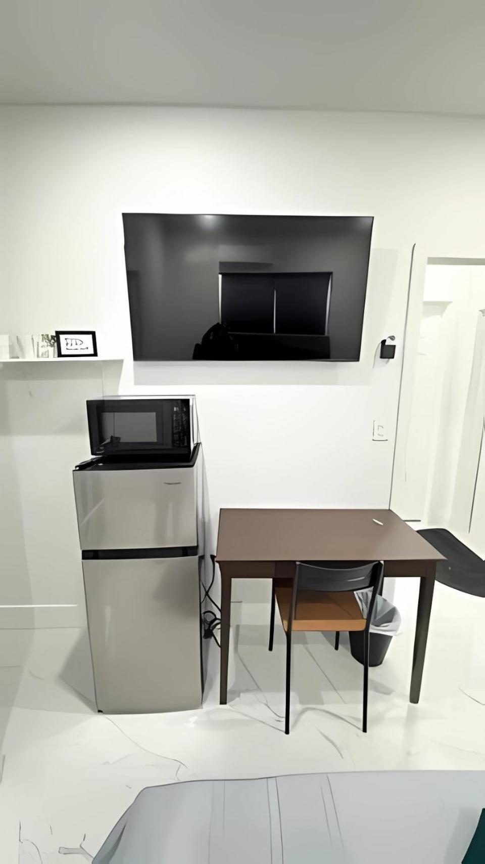 Private Rooms Close To Miami Airport - Free Parking - 01 Экстерьер фото